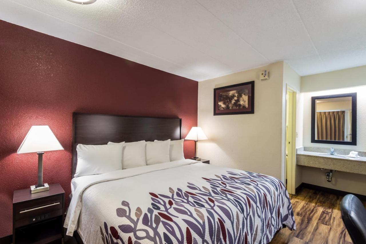 Red Roof Inn Milwaukee Airport Ок-Крик Экстерьер фото